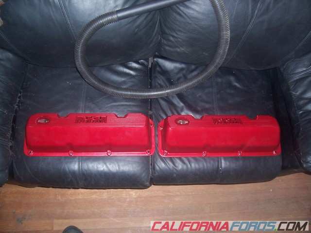 351 Cleveland Valve Covers 01